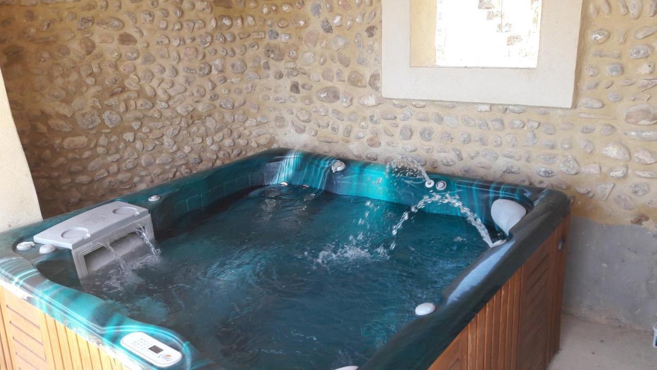 Chambre A La Ferme Au Milieu Des Lavandes Valensole Zewnętrze zdjęcie